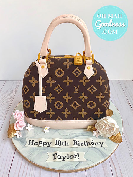 Louis Vuitton ❤️ happy birthday Mom! #cakebaker #cakeboss